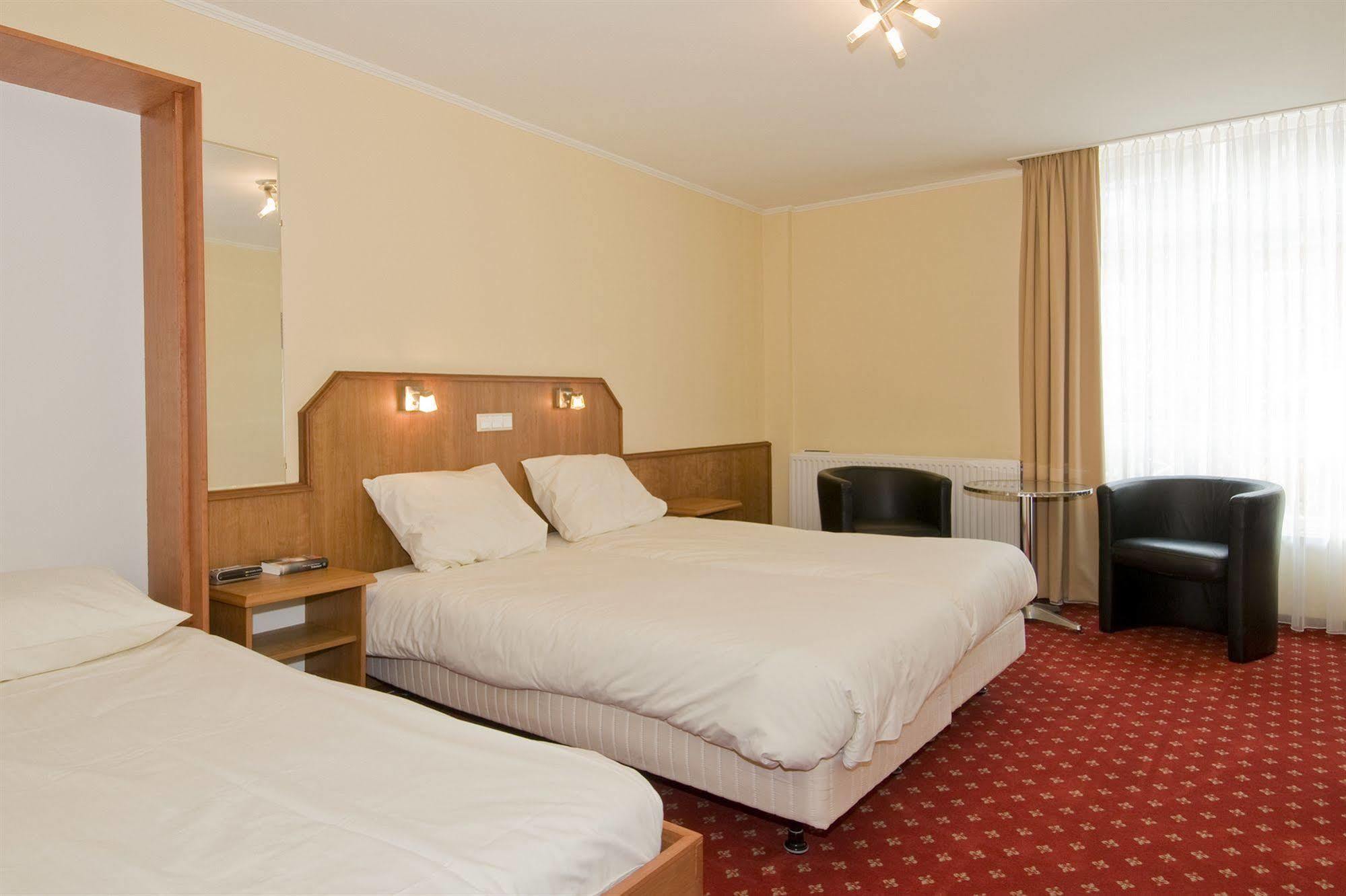 Hotel Riche Valkenburg aan de Geul ภายนอก รูปภาพ